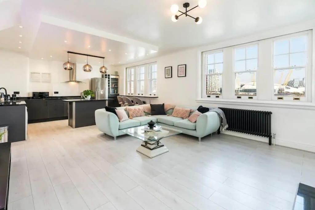 3 X Bedroom Riverside Flat With Hot Tub On Roof Terrace Londen Buitenkant foto