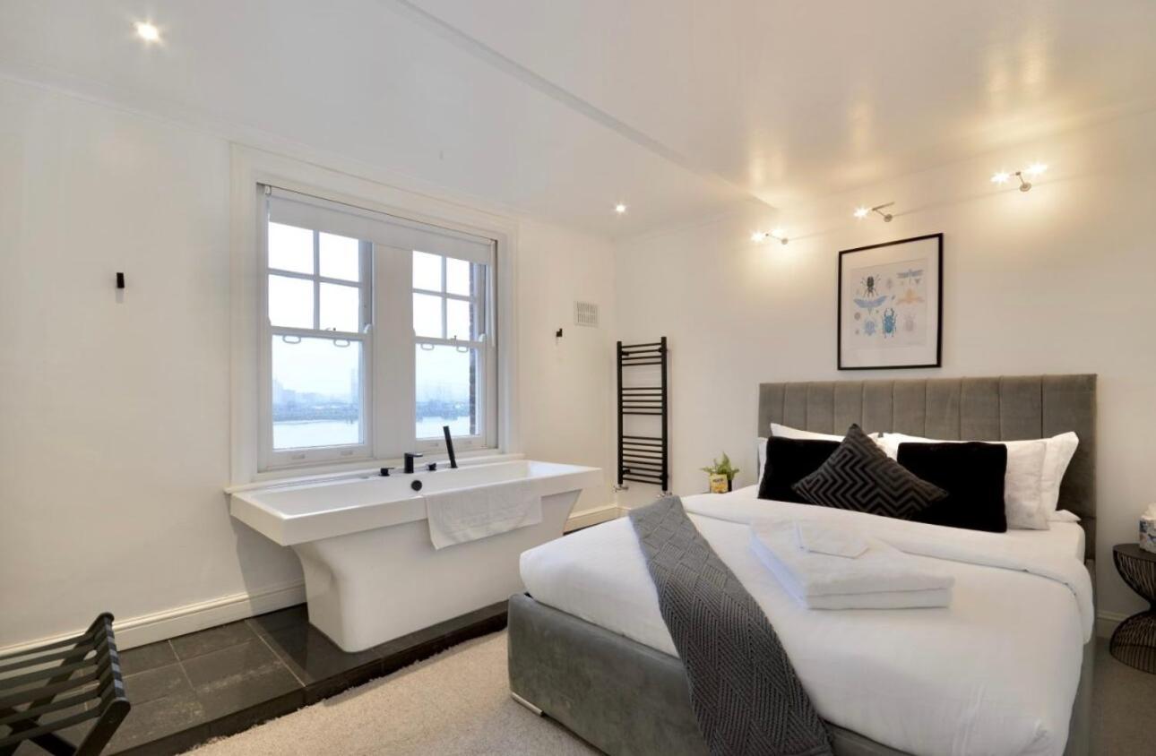 3 X Bedroom Riverside Flat With Hot Tub On Roof Terrace Londen Buitenkant foto